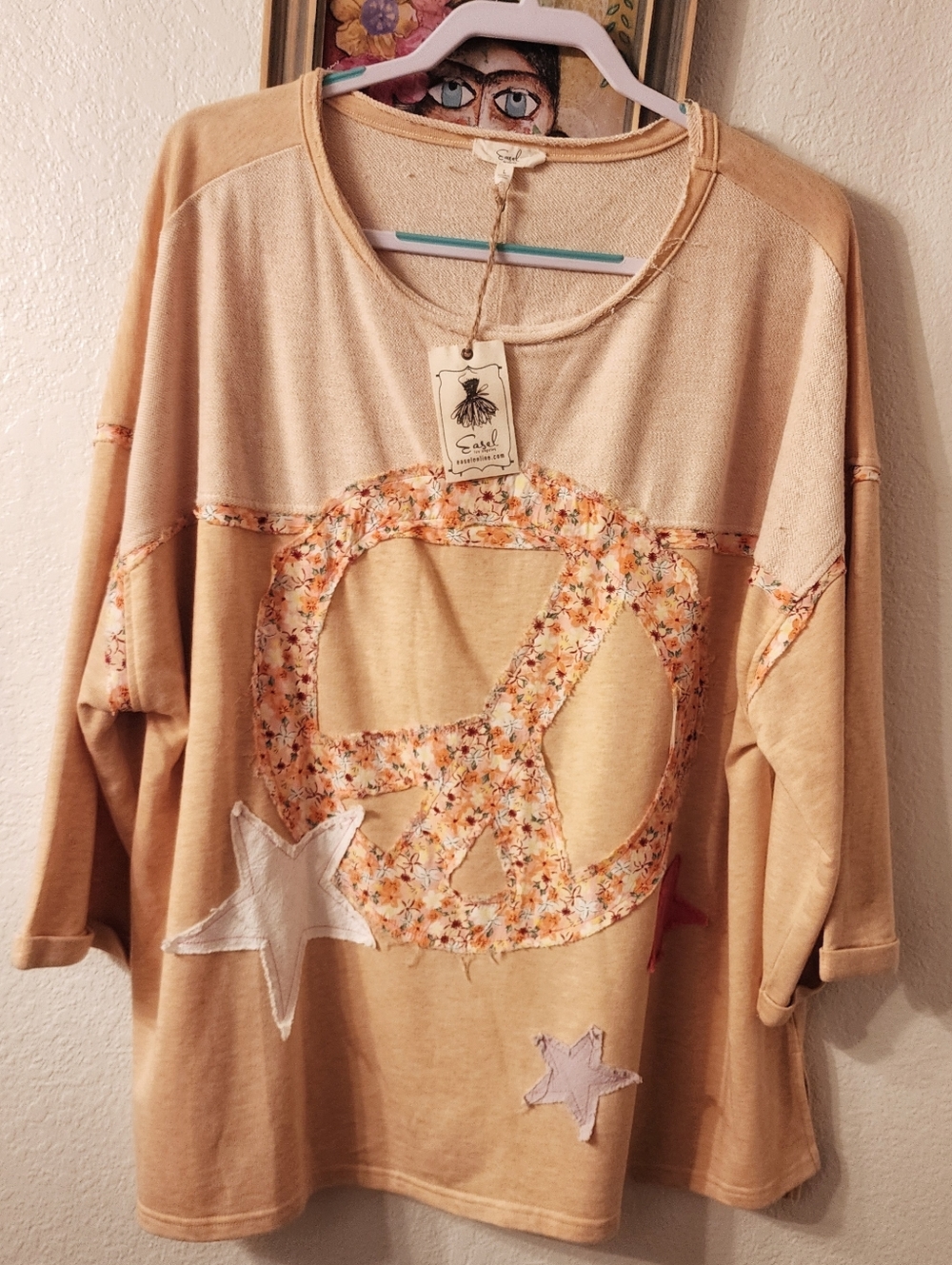 Easel Soft Peach Peace Sign Embroidered 3/4 Sleeve Top